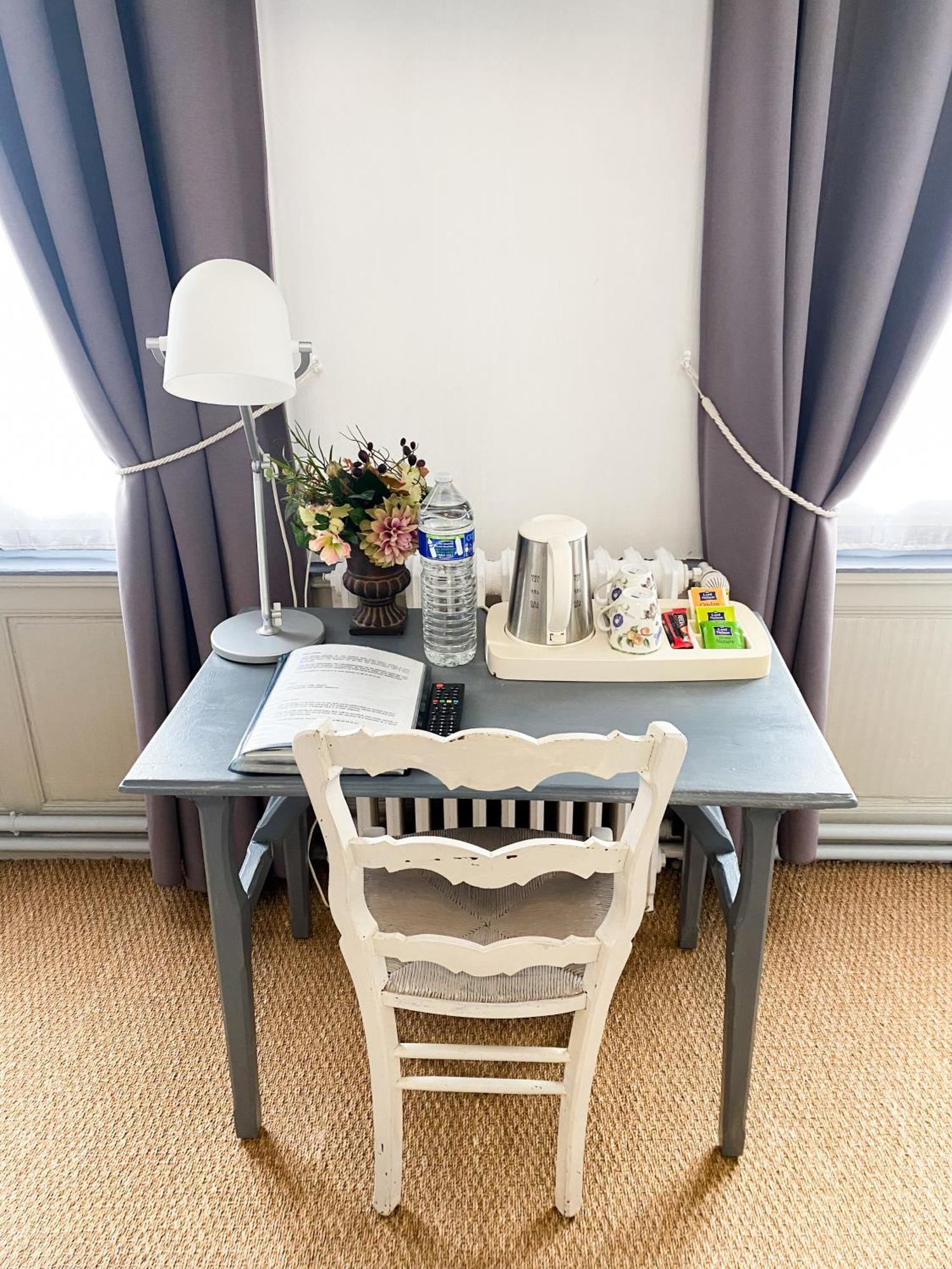Chambres D'Hotes La Villa Alienor Лез Андели Екстериор снимка