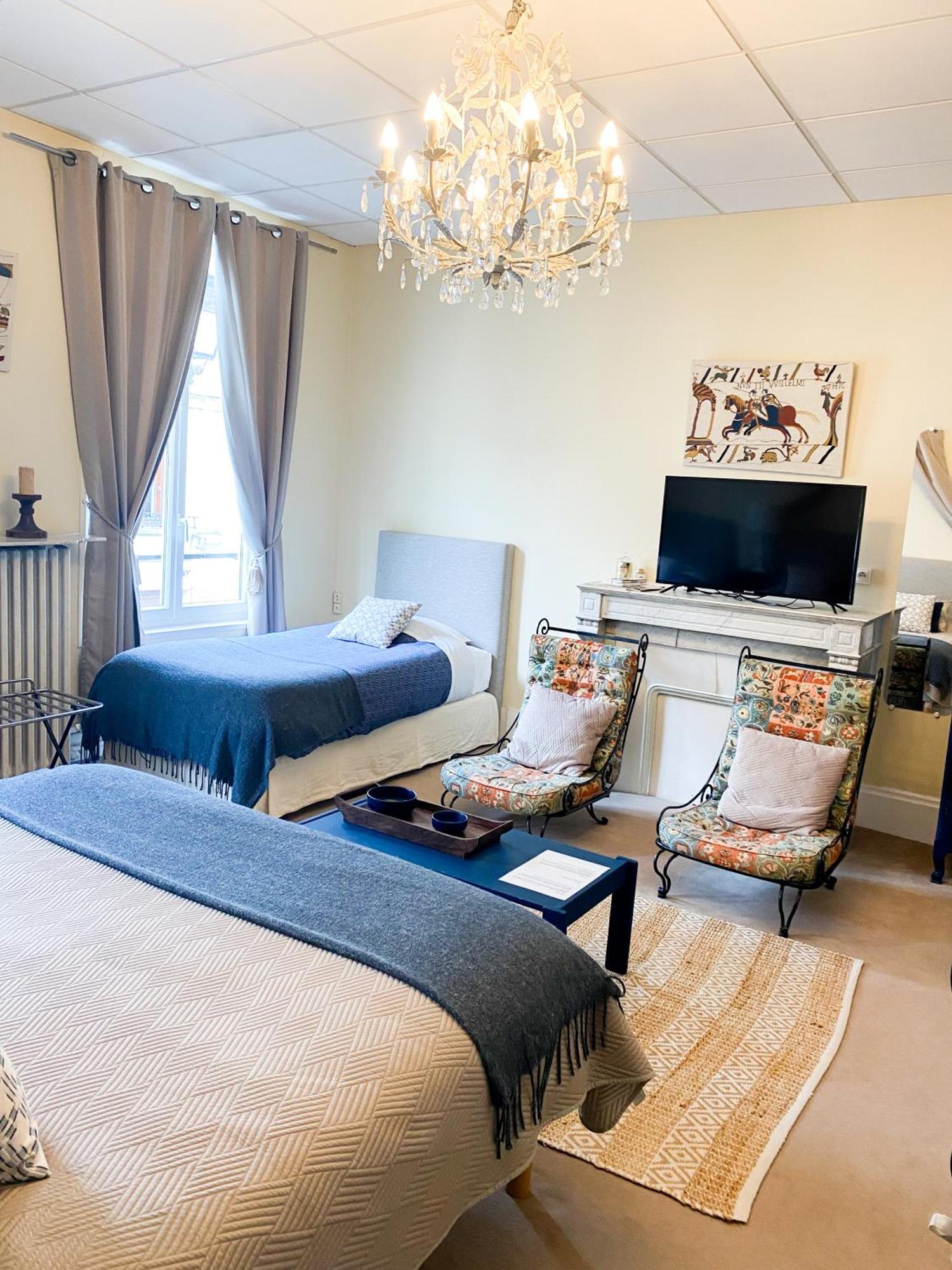Chambres D'Hotes La Villa Alienor Лез Андели Екстериор снимка