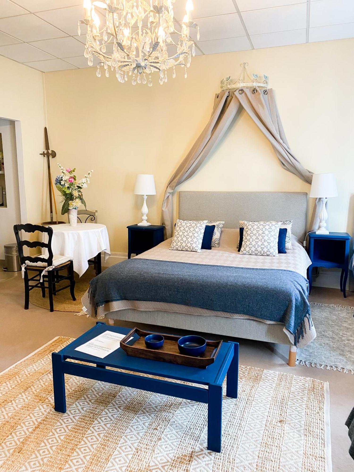 Chambres D'Hotes La Villa Alienor Лез Андели Екстериор снимка