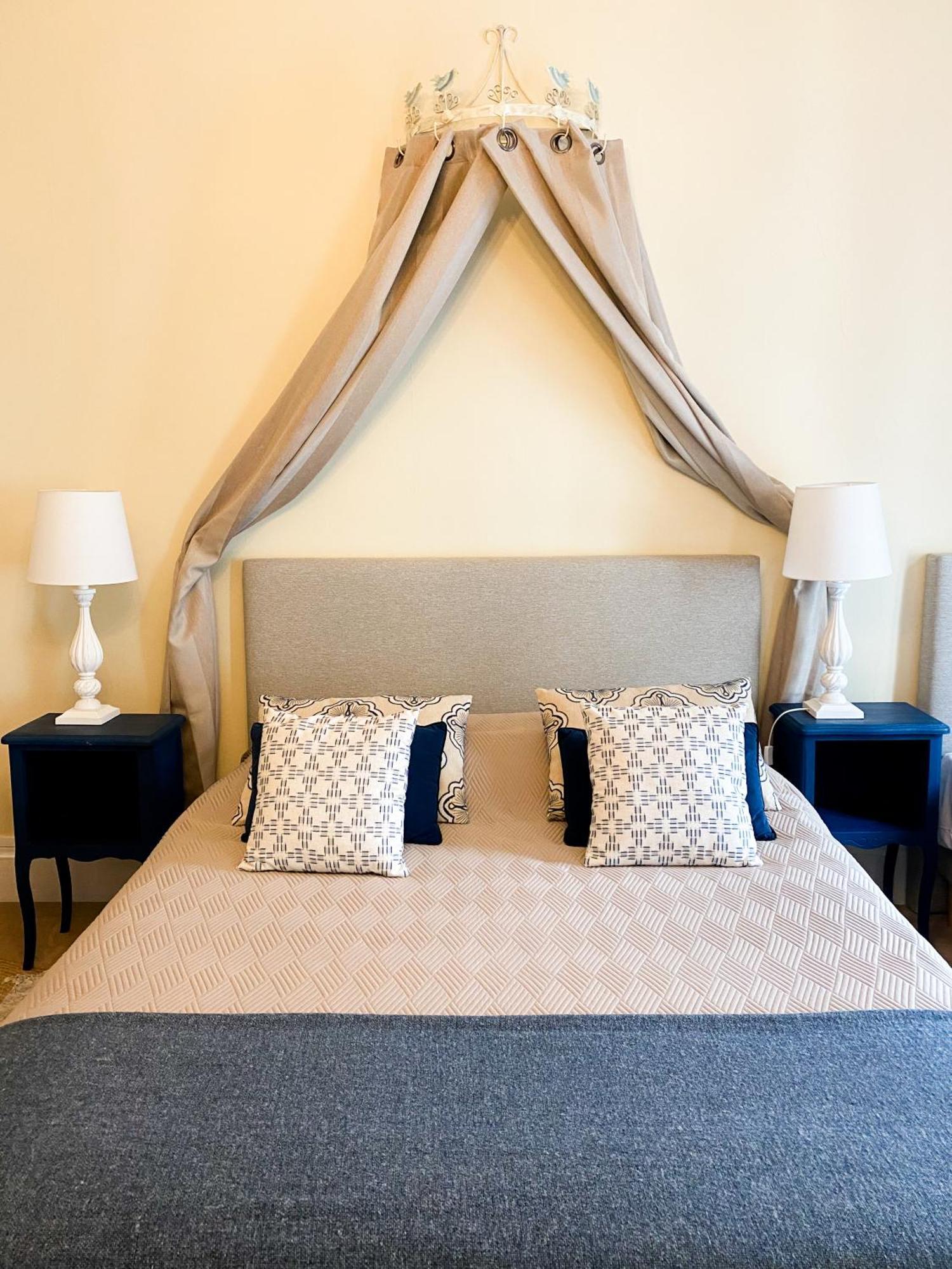 Chambres D'Hotes La Villa Alienor Лез Андели Екстериор снимка