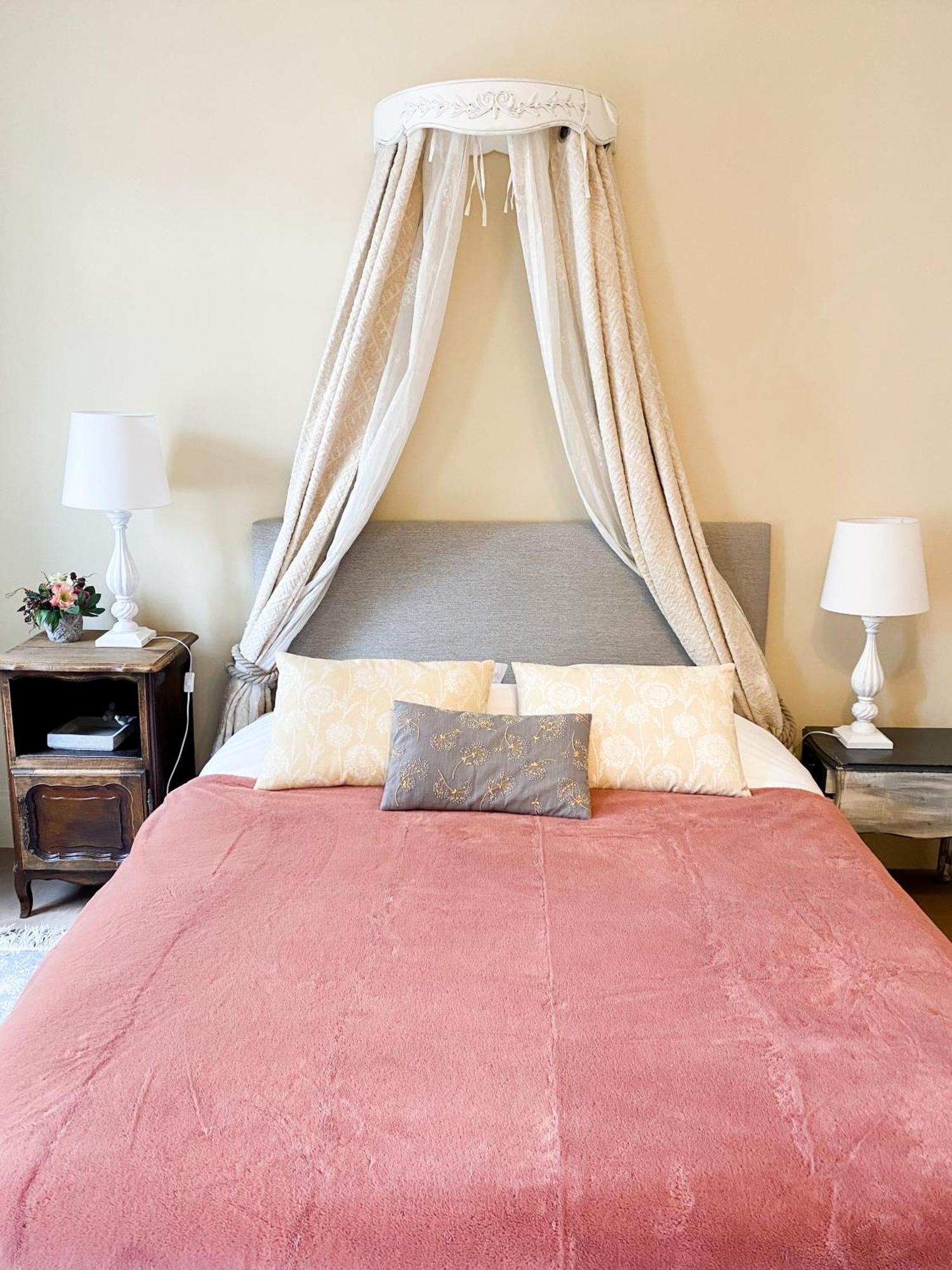 Chambres D'Hotes La Villa Alienor Лез Андели Екстериор снимка