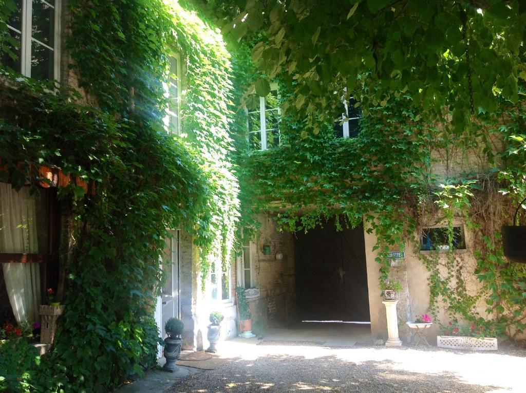 Chambres D'Hotes La Villa Alienor Лез Андели Екстериор снимка