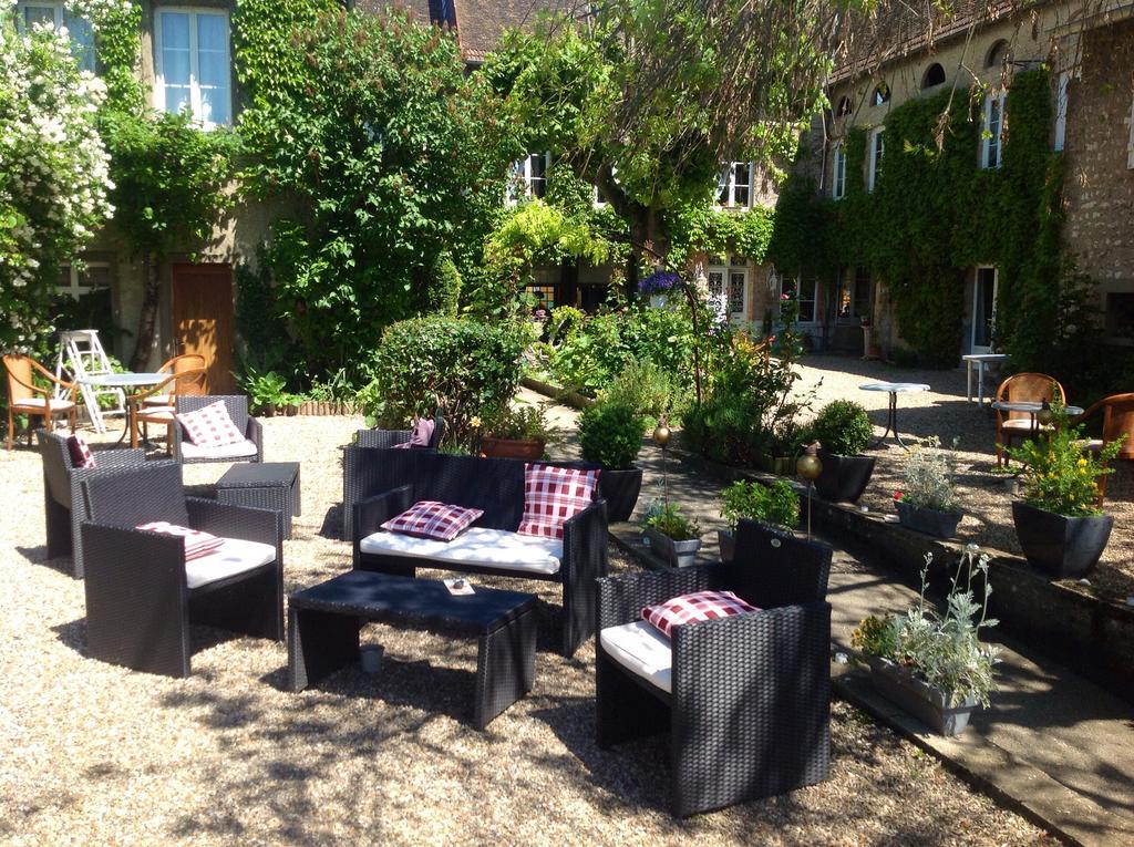 Chambres D'Hotes La Villa Alienor Лез Андели Екстериор снимка