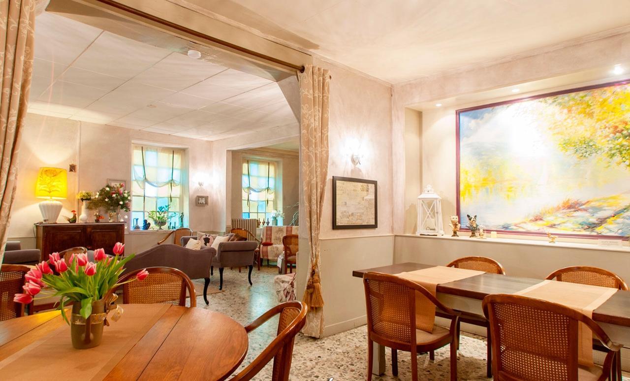 Chambres D'Hotes La Villa Alienor Лез Андели Екстериор снимка