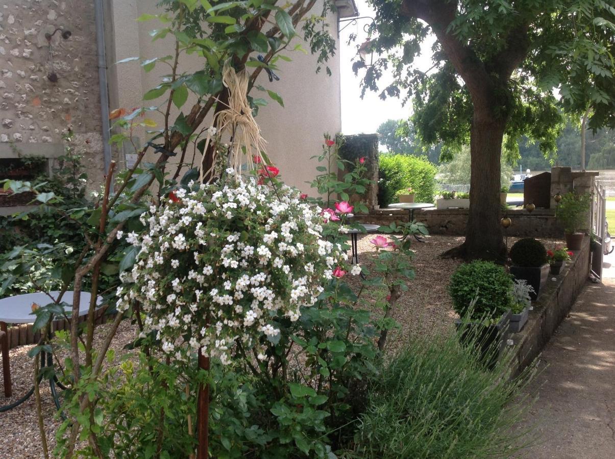 Chambres D'Hotes La Villa Alienor Лез Андели Екстериор снимка